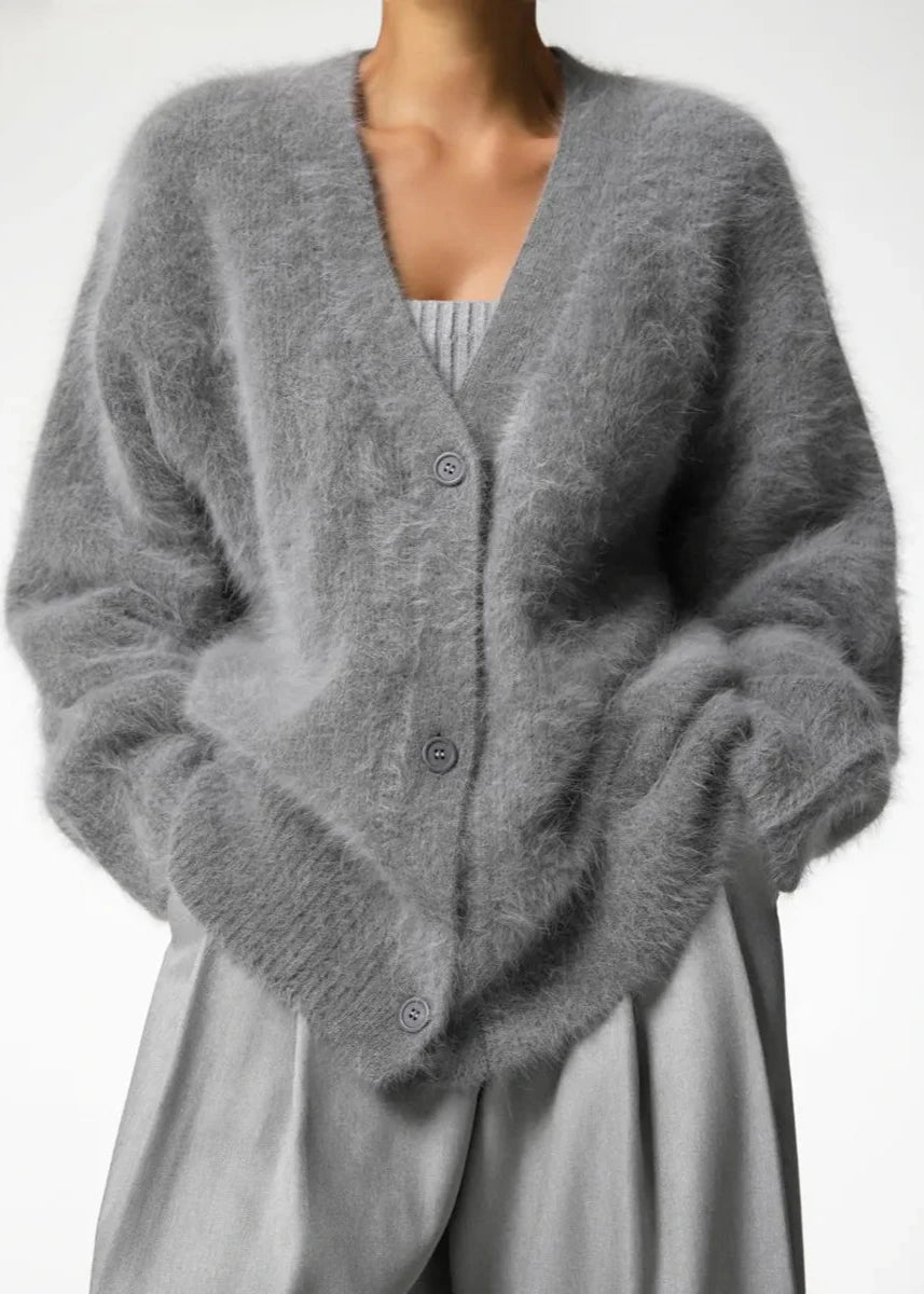 Classic Vintage & Enduringly Stylish Cardigan