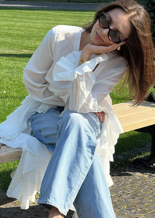 Effortlessly Elegant Blouse with a Timeless Design