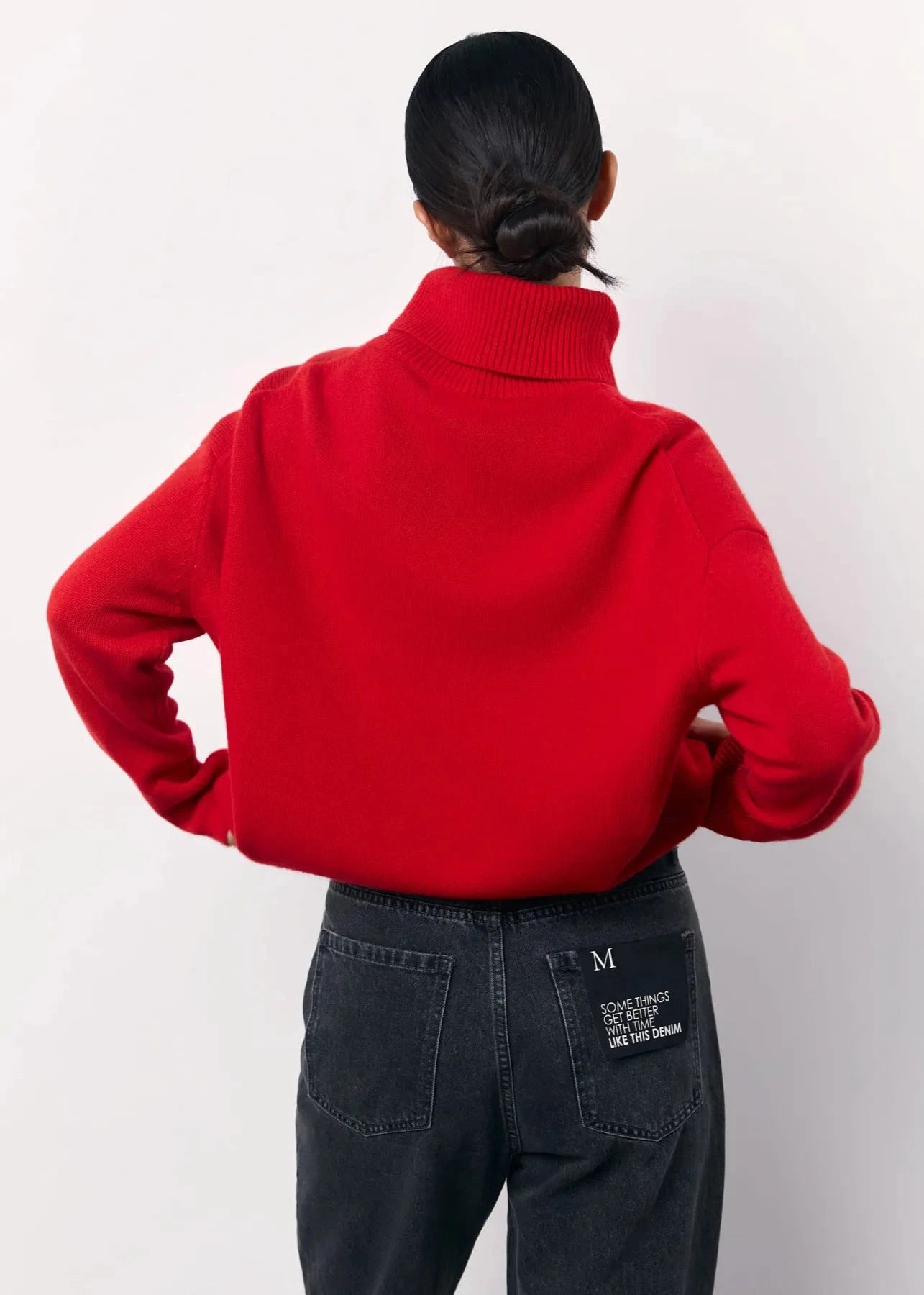 Beautifully Crafted Sweater in a Classic Style