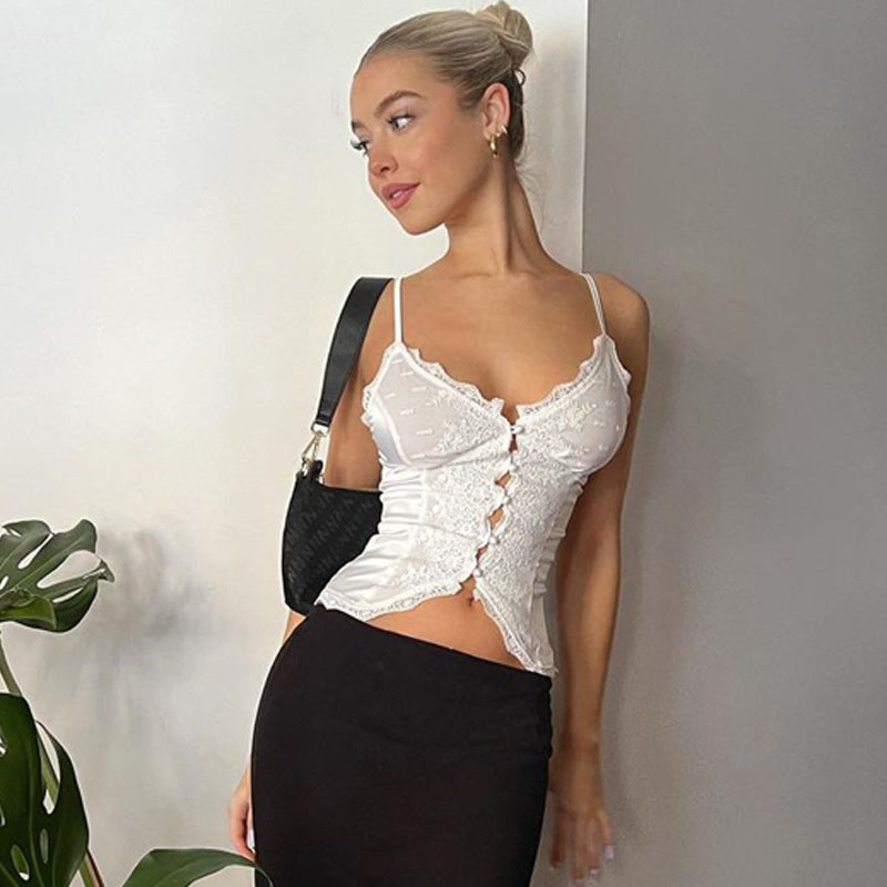 Classic Vintage & Enduringly Stylish Top