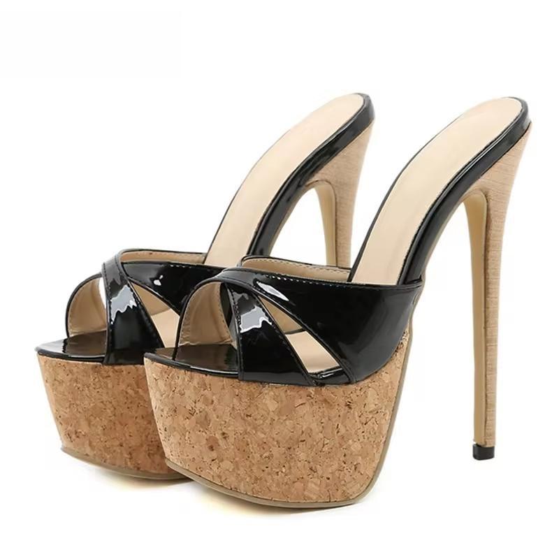 Classic Vintage Heels with a Flattering Fit