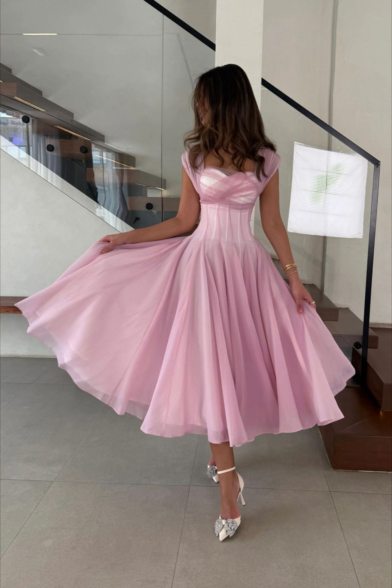 Beautifully Crafted Dress in a Classic Style