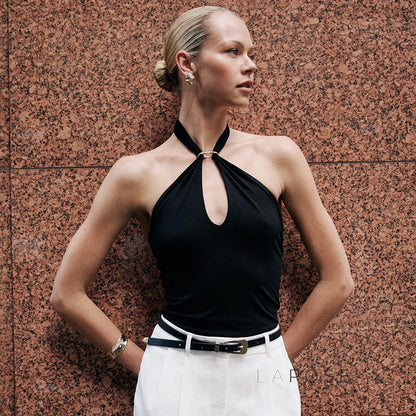 Polished Top with an Effortless Classic Look