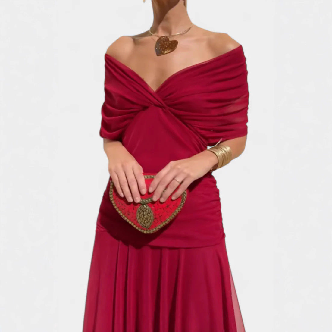 Beautifully Crafted Dress in a Classic Style