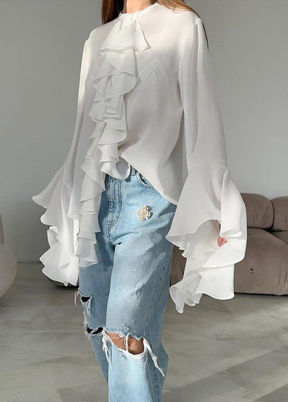 Effortlessly Elegant Blouse with a Timeless Design