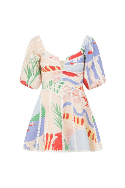 Gracefully Styled Dress for Any Occasion