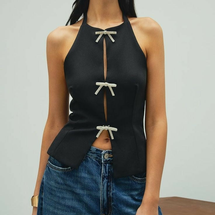 Classic Vintage & Enduringly Stylish Top