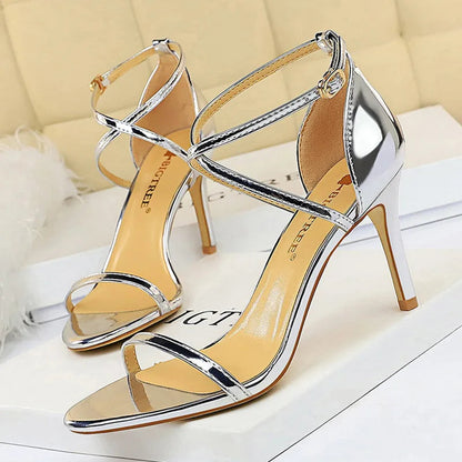 Beautifully Finished Heels in a Timeless Design