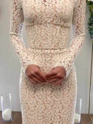Gracefully Styled Dress for Any Occasion