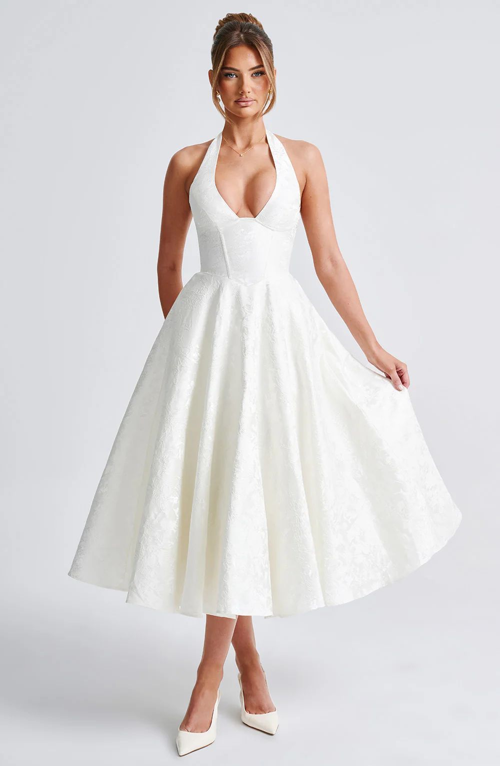 Polished Dress with an Effortless Classic Look