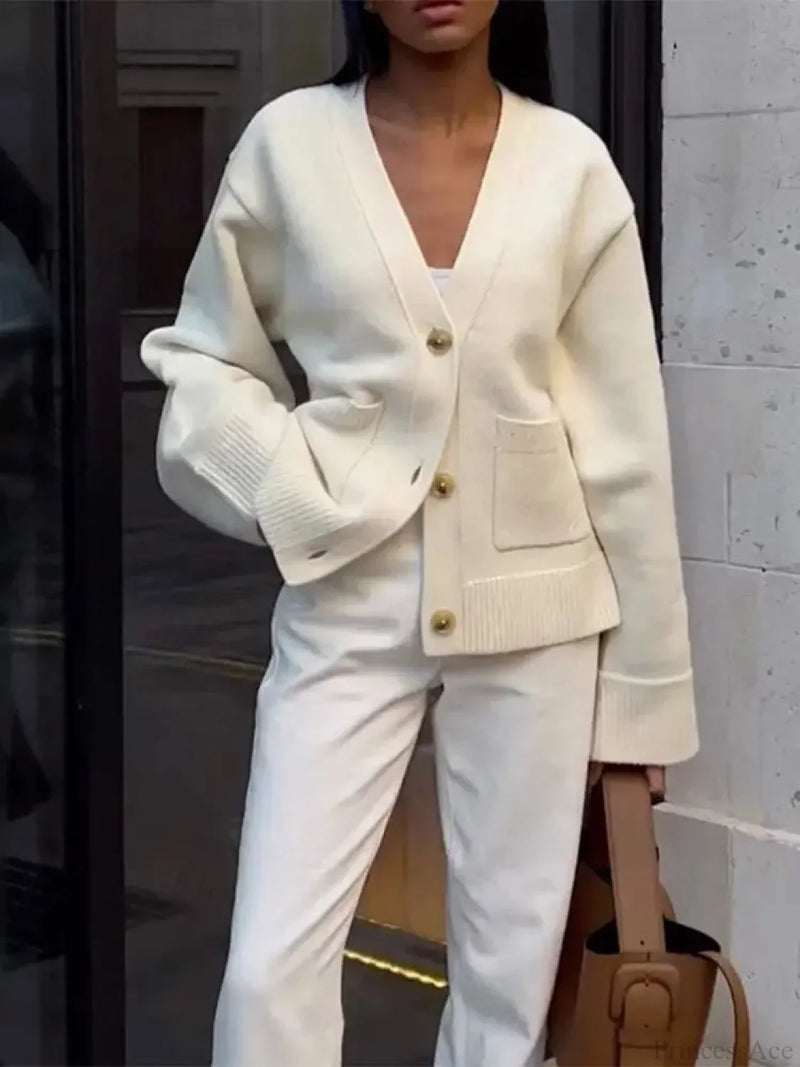 Timeless Vintage Style Cardigan