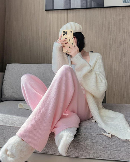 Gracefully Styled Pants for Any Occasion