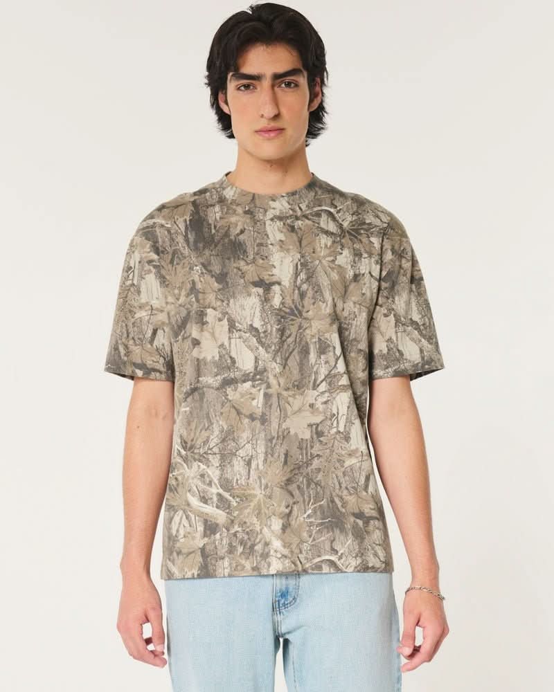 Classic Vintage T-Shirt with a Flattering Fit