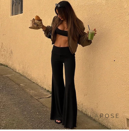 Elegantly Styled Pants for Everyday Wear