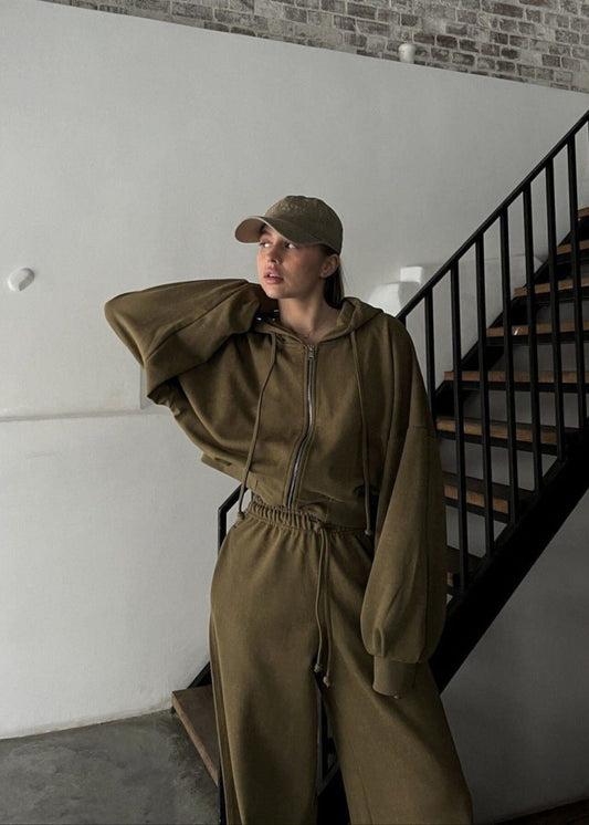 Beautifully Crafted Pants in a Classic Style