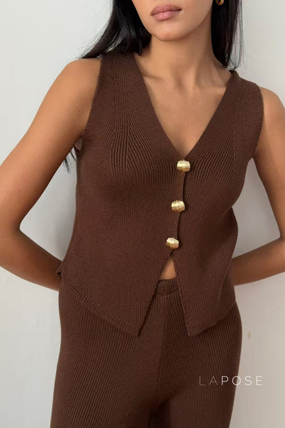 Classic Vintage Garment with a Flattering Fit