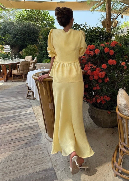 Gracefully Styled Garment for Any Occasion