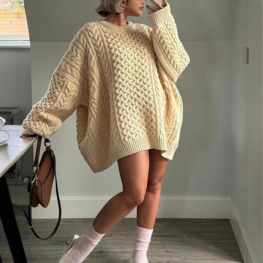 Effortlessly Elegant Sweater with a Timeless Design