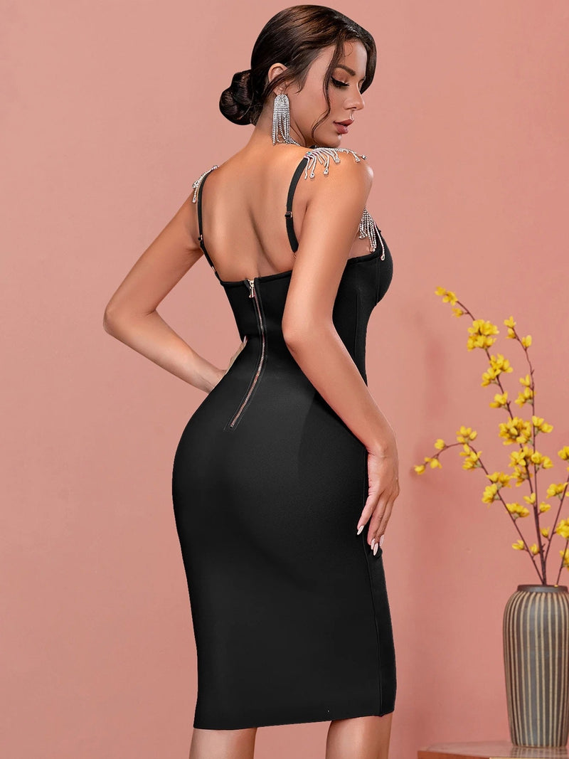 Beautifully Crafted Dress in a Classic Style