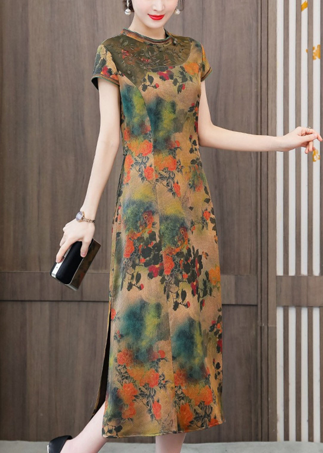 Classic Vintage & Enduringly Stylish Dress