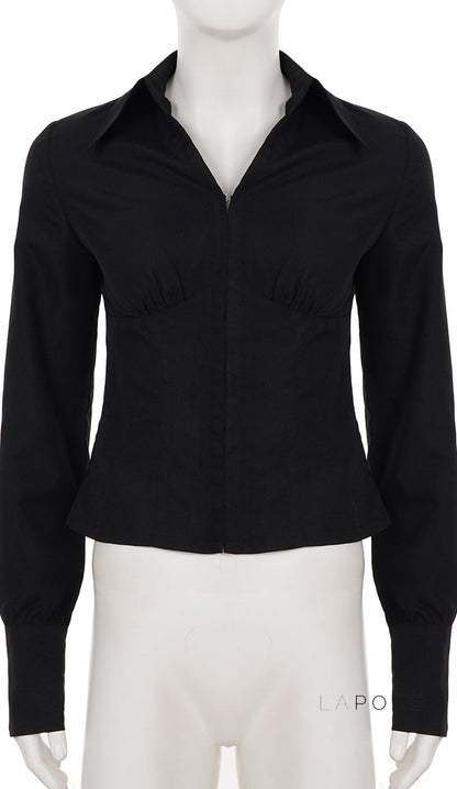 Classic Vintage Shirt with a Flattering Fit