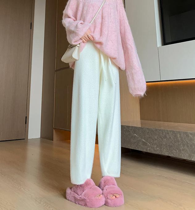 Vintage Inspired Pants with a Contemporary Edge