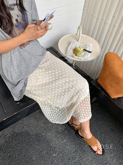 Gracefully Styled Garment for Any Occasion
