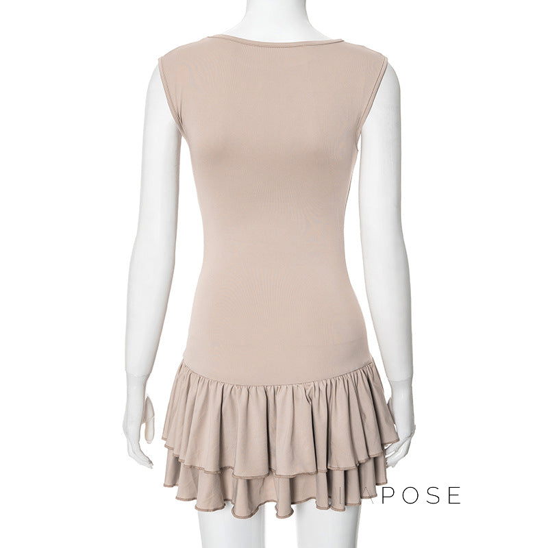 Gracefully Styled Dress for Any Occasion