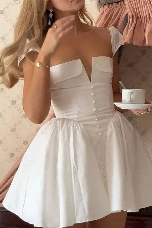Gracefully Styled Dress for Any Occasion