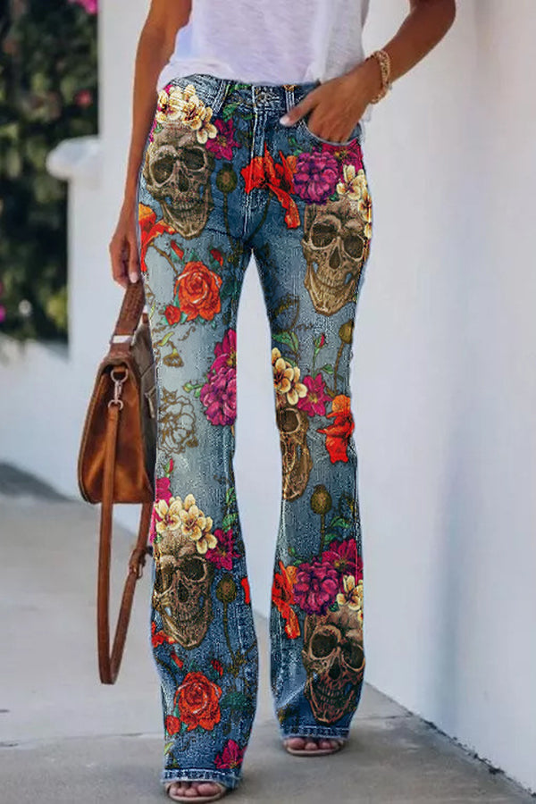 High-waisted flared trousers in faux print