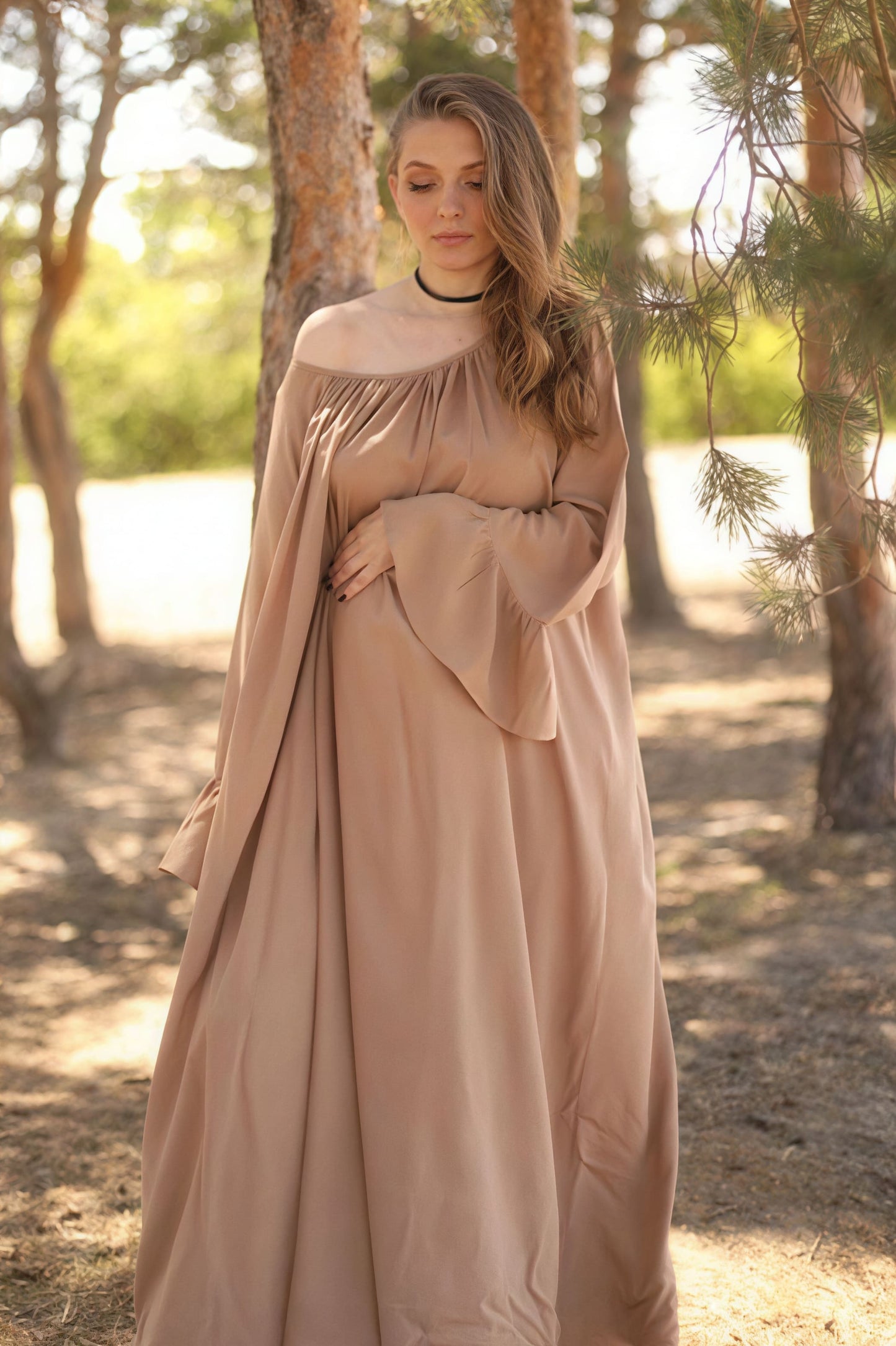 Gracefully Styled Dress for Any Occasion