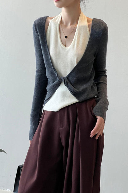 Sophisticated Garment with a Clean Classic Look