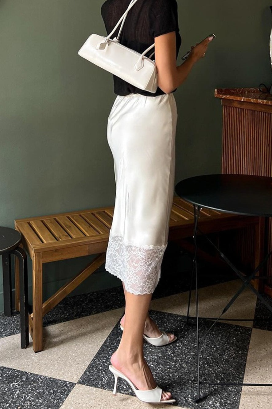 Timeless Vintage Style Garment