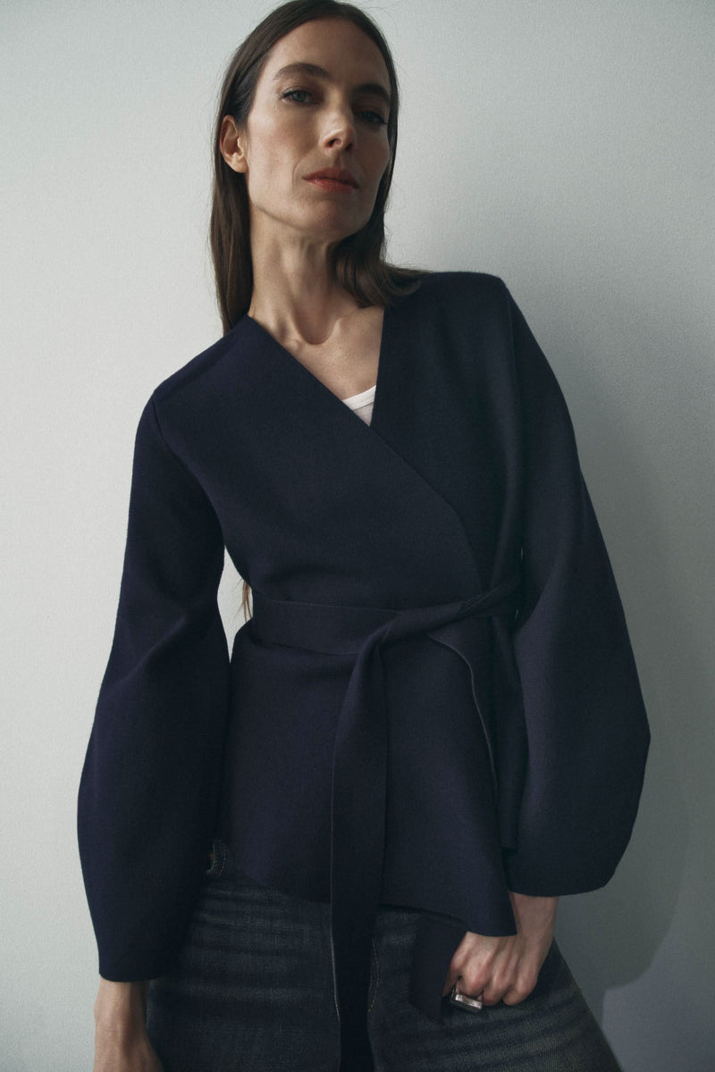 Classic Vintage & Enduringly Stylish Cardigan