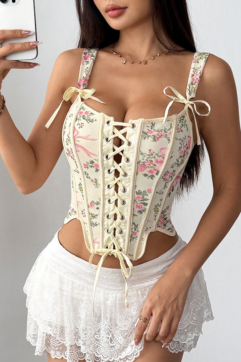Effortlessly Elegant Top with a Timeless Design