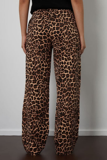 Vintage Inspired Pants with a Contemporary Edge