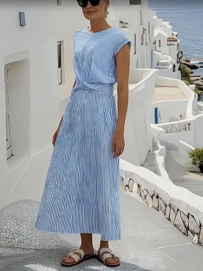 A Vintage Style Dress with Delicate Timeless Details