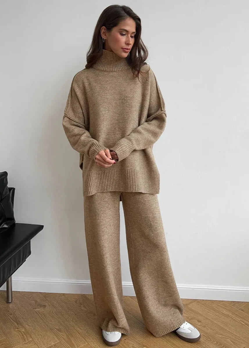 Beautifully Finished Sweater in a Timeless Design