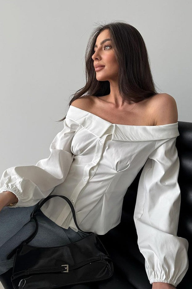 Timeless Vintage Style Blouse