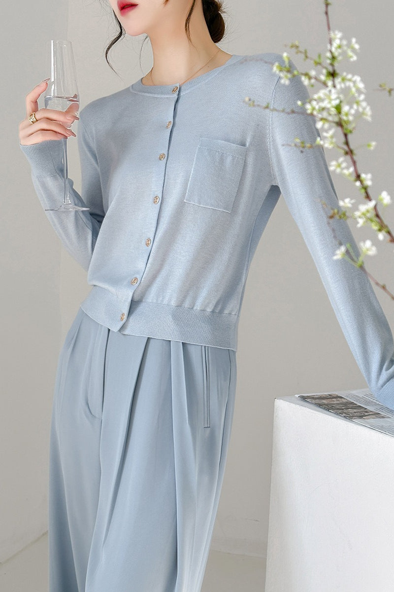 Gracefully Designed Cardigan