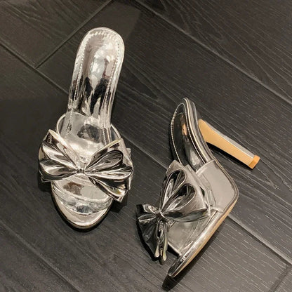 A Vintage Style Heels with Delicate Timeless Details