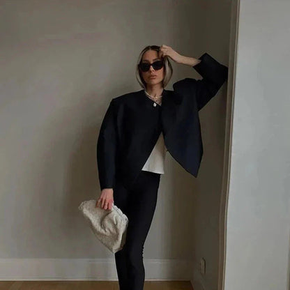Beautifully Finished Coat in a Timeless Design
