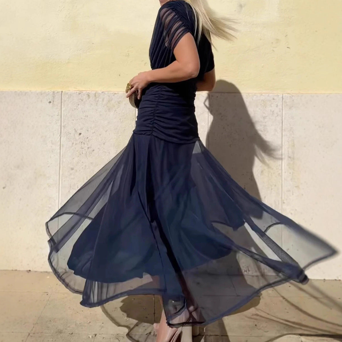 Beautifully Crafted Dress in a Classic Style