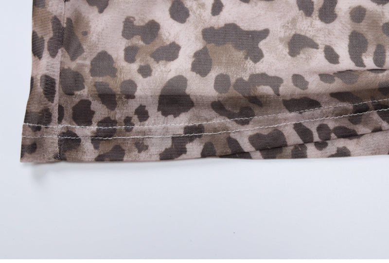 Effortlessly Elegant Garment with a Timeless Design