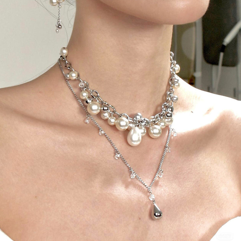 Beautifully Finished Garment in a Timeless Design