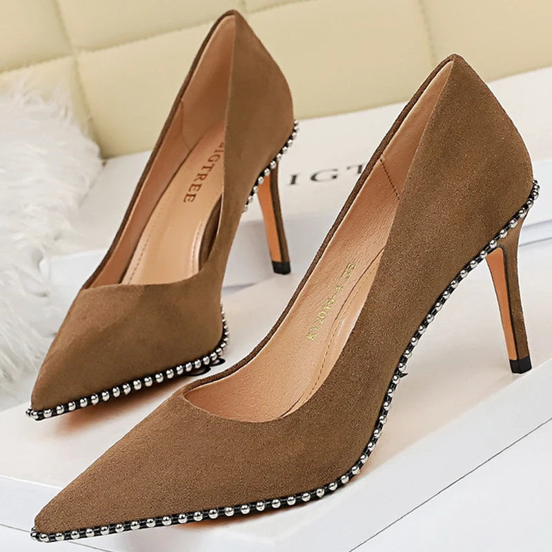 Gracefully Styled Heels for Any Occasion
