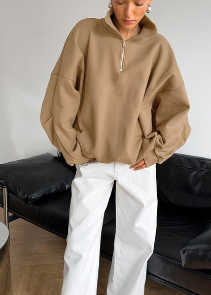 Classic Vintage Pullover with a Flattering Fit