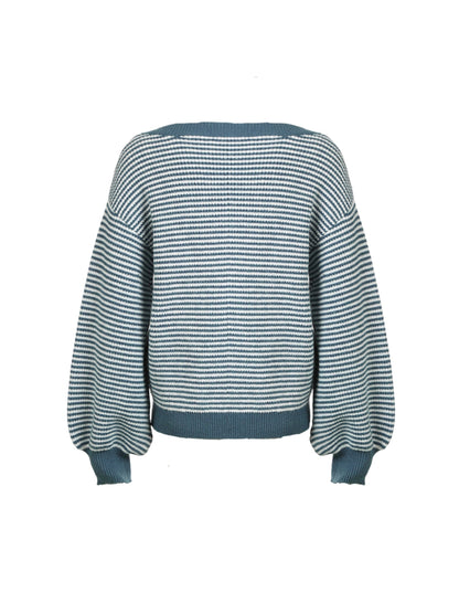 Polished Sweater with an Effortless Classic Look