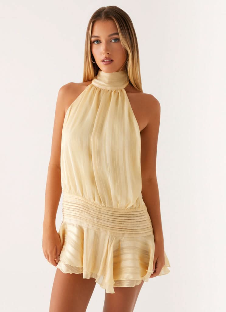Polished Dress with an Effortless Classic Look
