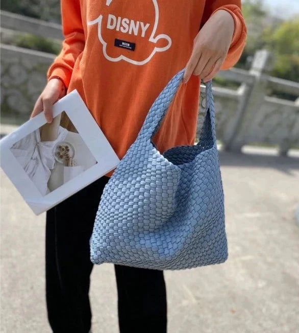 Beautifully Crafted Bag in a Classic Style